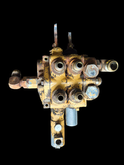 Loader Control Hydraulic Valve 2 Spool F0NNF893AA New Holland/Ford 555B Backhoe