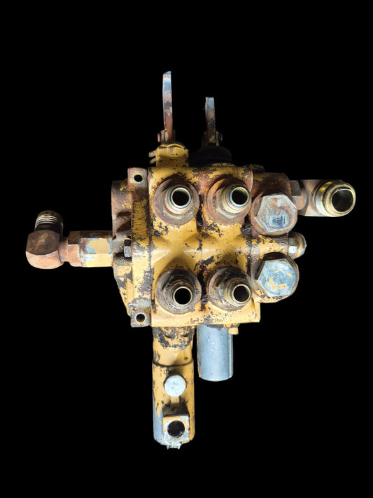 Loader Control Hydraulic Valve 2 Spool F0NNF893AA New Holland/Ford 555B Backhoe