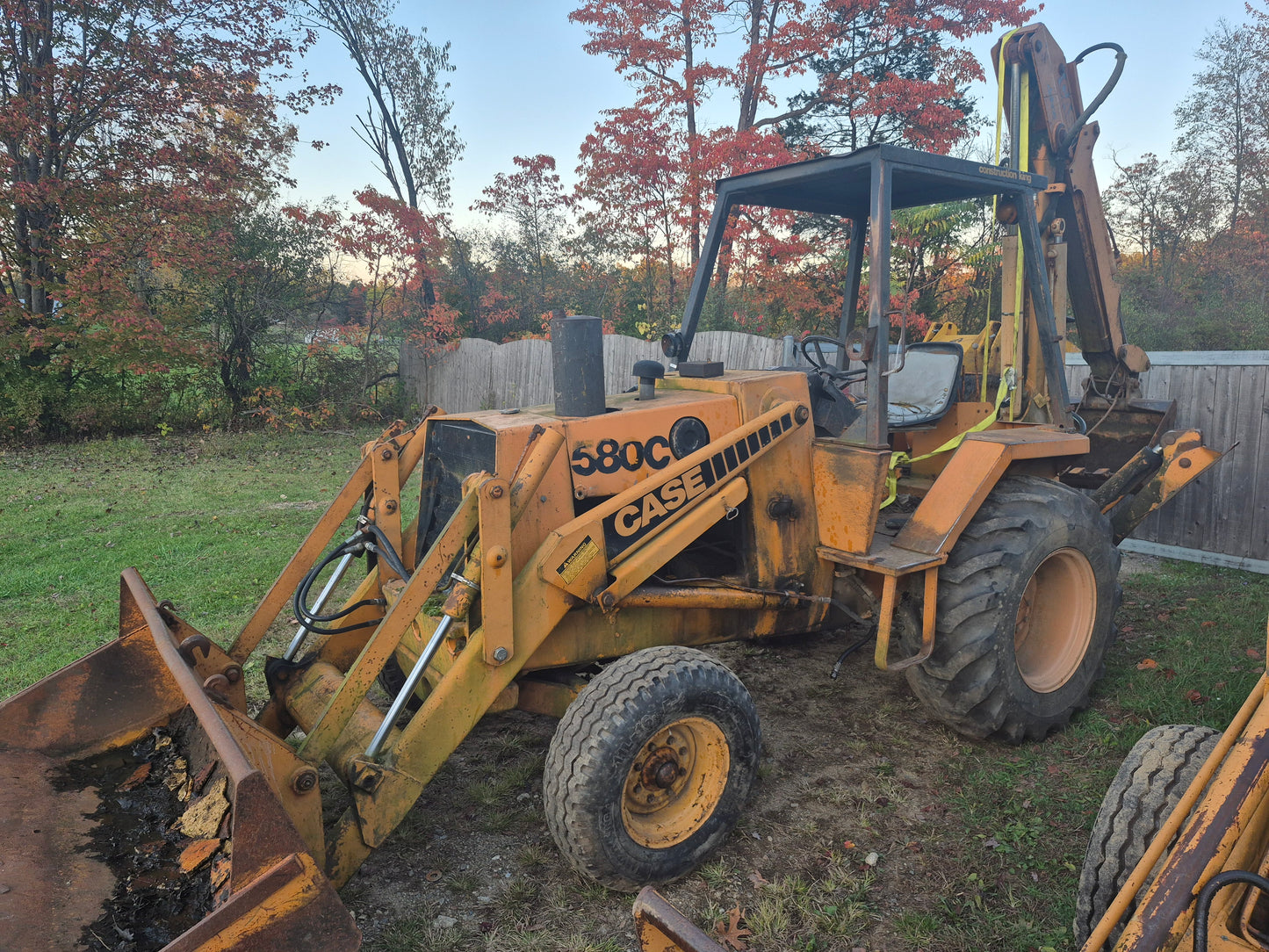 CASE 580C Extendahoe Backhoe Loader - Dismantled For Parts