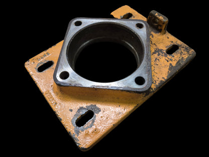 Drive Motor Mounting Plate H436860 CASE 1845C