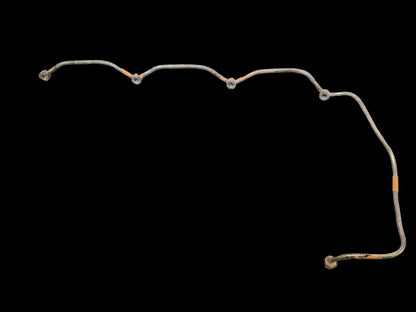 Fuel Tube J909695 CASE 1840 1845C 90XT 480E 480E LL 480F 580K 580L 580SK 580SL 590 590L 590SL