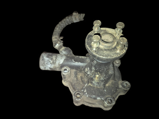 Water Pump 1962912C1 Mitsubishi K3M CASE 1140 265 275