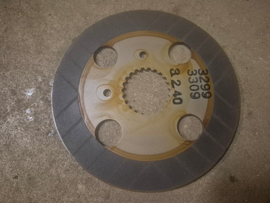 RH Brake Disc 1992636C1 CASE 1130 1140