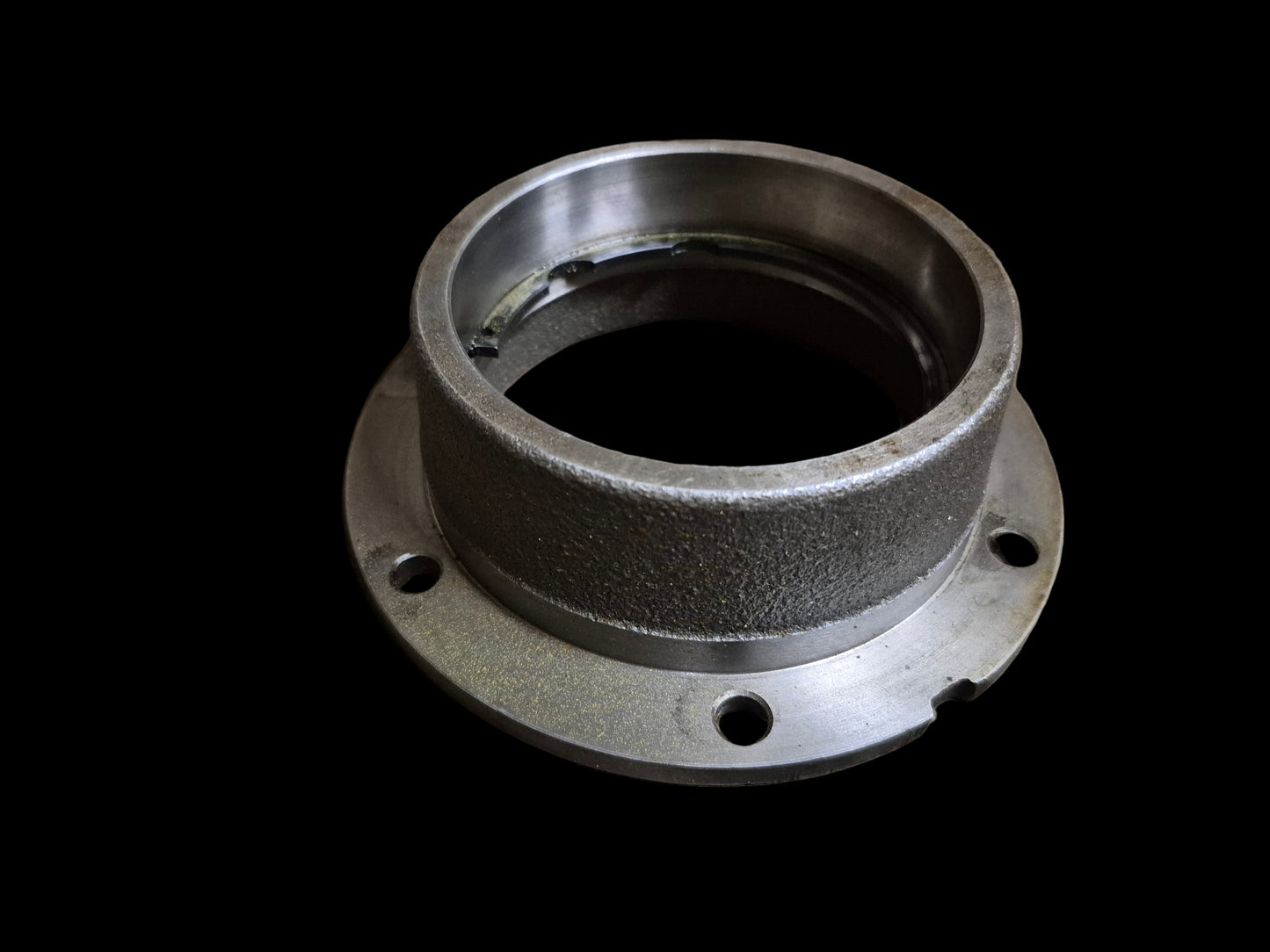 LH Bearing Flange Guard 1991922C1 CASE 1130 1140