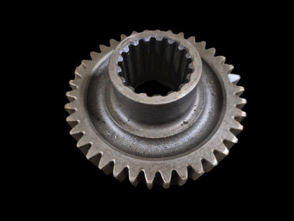 3rd Gear 38T E4NN7B340BA Ford/New Holland 532 535 550 555 555A 555B 655 655A 3550 4500