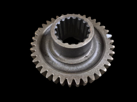 3rd Gear 38T E4NN7B340BA Ford/New Holland 532 535 550 555 555A 555B 655 655A 3550 4500