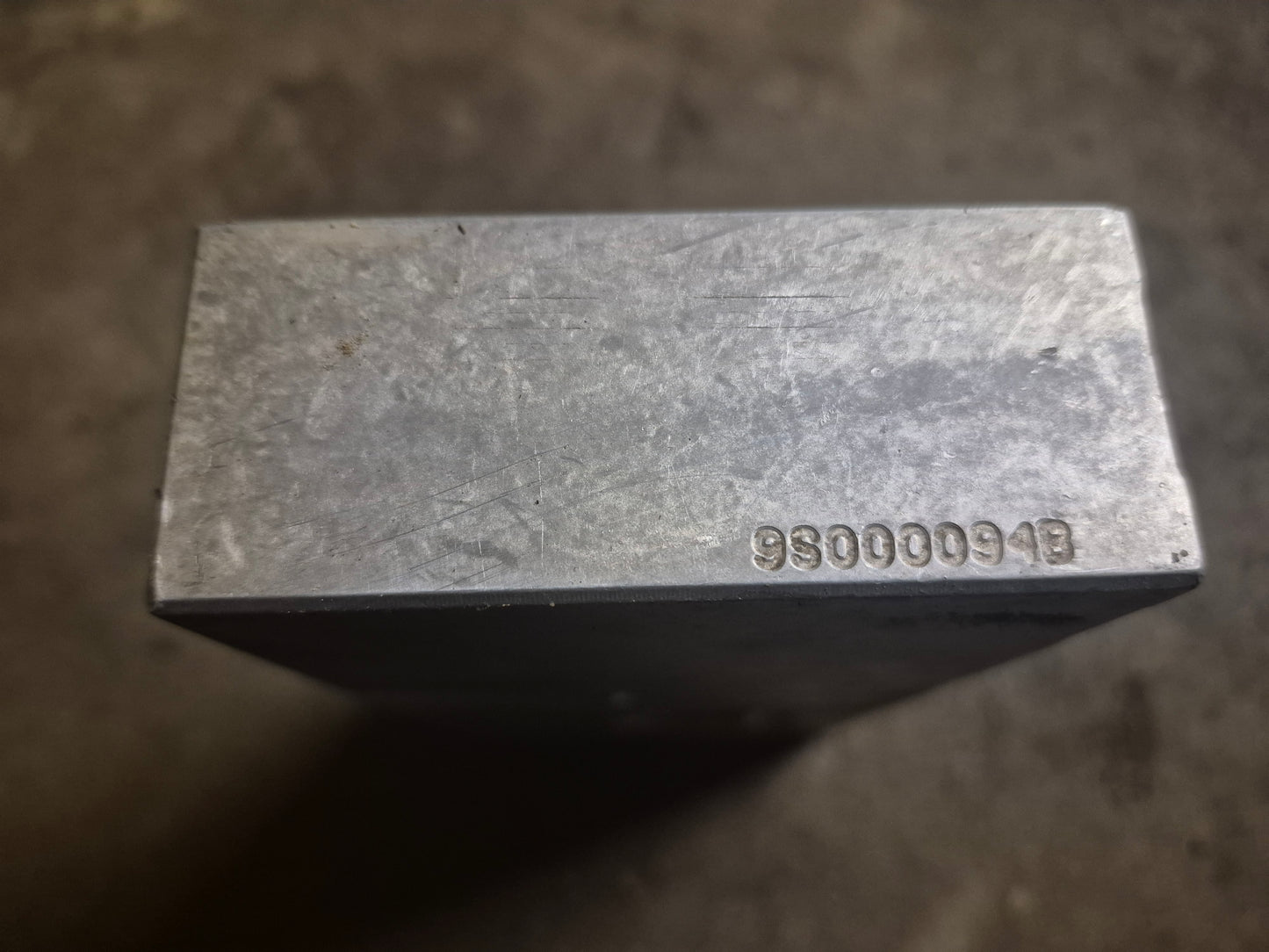 Check Valve Manifold 104702A4 CASE 1835C 1840 1845C