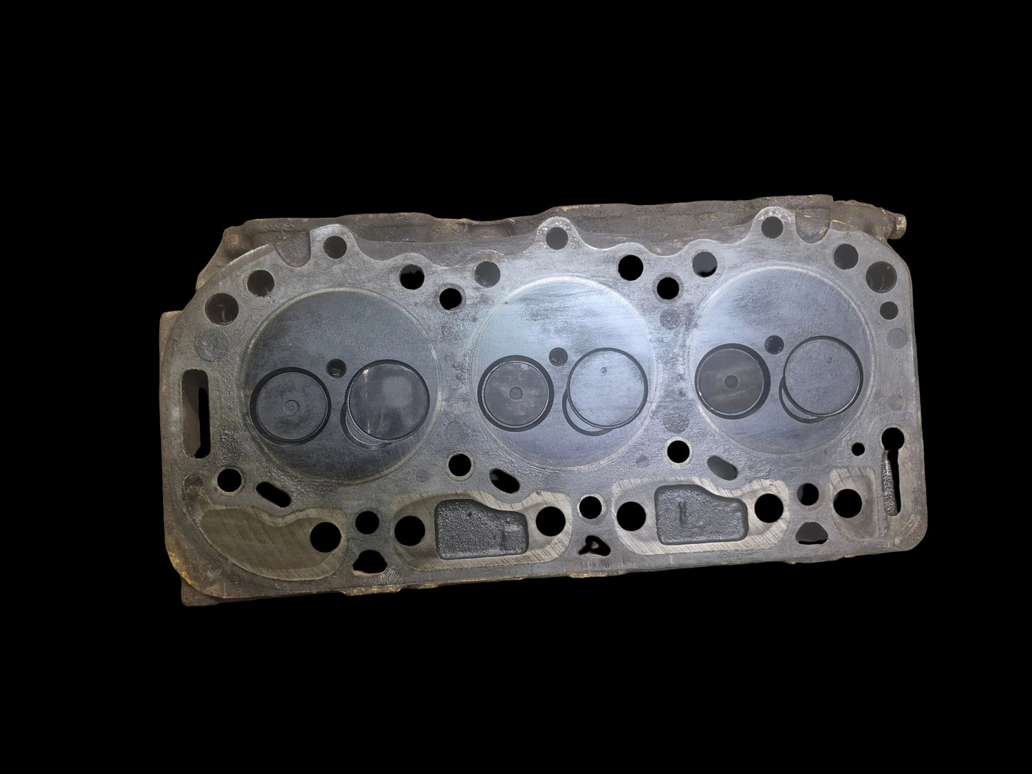 Cylinder Head D6NN6049A Ford 3400 3500 3550 4400 4410 4500