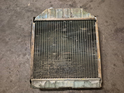 Radiator E0NN8005MD15M Ford 335 340 3400 3500 3550 4400 4410 4500 532 535 540 545