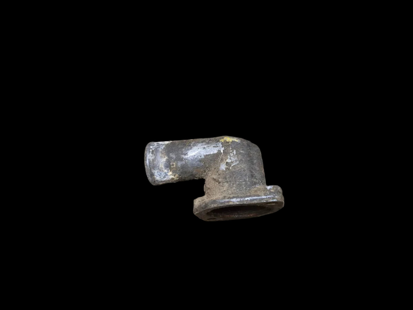 Thermostat Housing C7NN8594B Ford 335 340 3400 3500 3550 4400 4410 4500 532 535 545 550 5500 5550 555 655