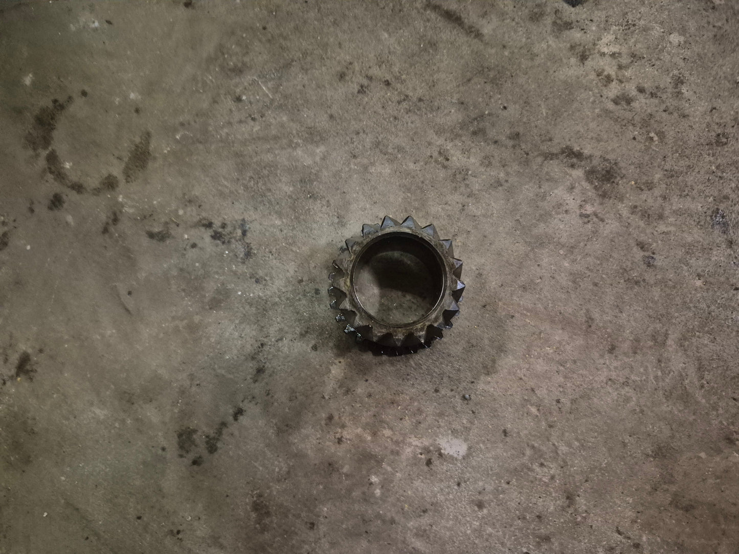2nd Countershaft Gear B9NN7114A Ford 1801 1821 1841 340 3400 3500 3550 4140