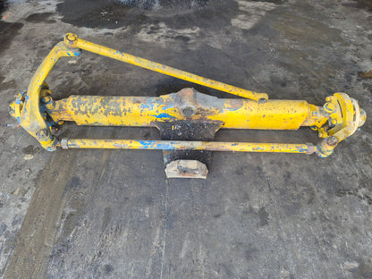 Front Axle Assembly C5NN3A041F12B C5NN3131G 86566091 C5NN3130F C5NN3304L C7NN3290A C7NN3282A FORD 3500 3550 420 4400 532