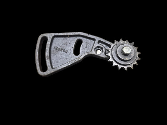 LH Inside Clutch Chain Tightener 6502618 6502598 Bobcat 500 600 610