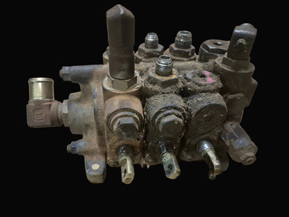 Hydraulic Valve 91873-20200 CAT DP40K Forklift
