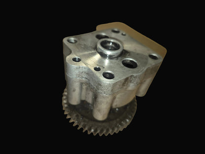 Oil Pump 15471-35010 19202-35660 Kubota V1902 Engine
