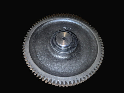 Idler Gear & Shaft 15521-24010 15221-24250 Kubota V1902 Engine