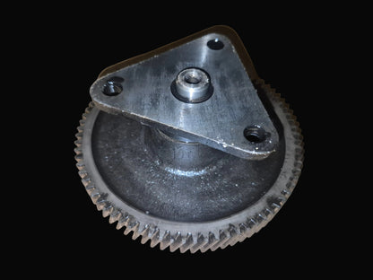 Idler Gear & Shaft 15521-24010 15221-24250 Kubota V1902 Engine