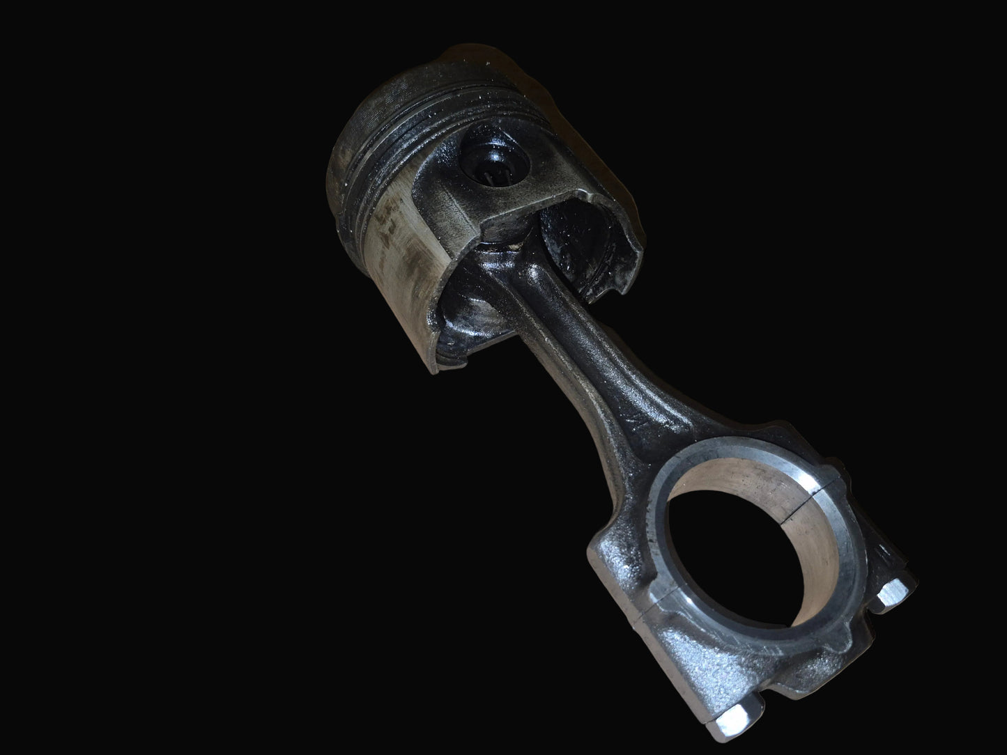 Connecting Rod & Piston 15471-22010 Kubota V1902 Engine