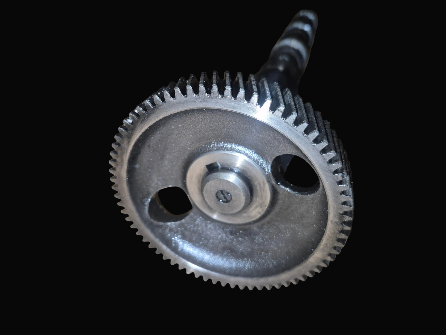 Camshaft & Gear 15471-16010 Kubota V1902 Engine