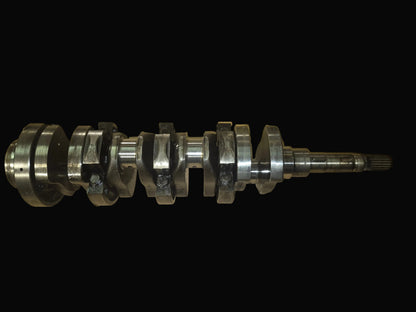 Crankshaft 15476-23010 Kubota V1902 Engine