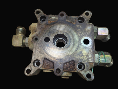 Front Tandem Pump End Cap 6669405 Bobcat 763 773 7753 653 751 753