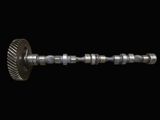 Camshaft & Gear A153521 A38931 CASE 188D Diesel Engine