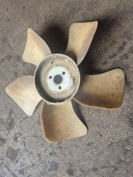 Fan M70870 John Deere 265 Tractor