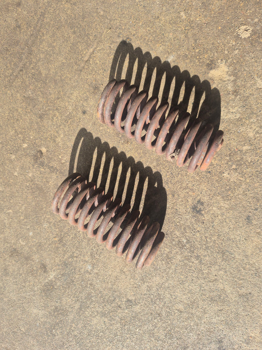 Seat Compression Springs M89540 John Deere 265 Tractor
