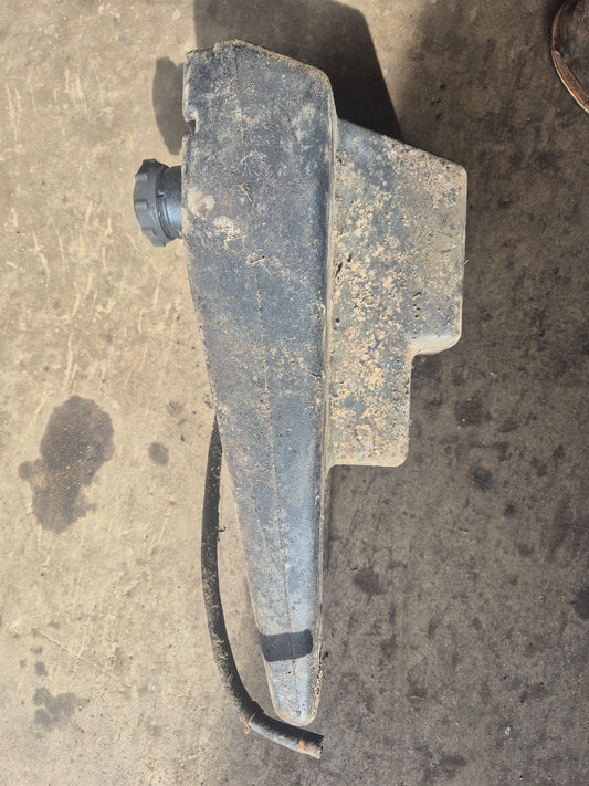 Fuel Tank M70888 John Deere 265 Tractor