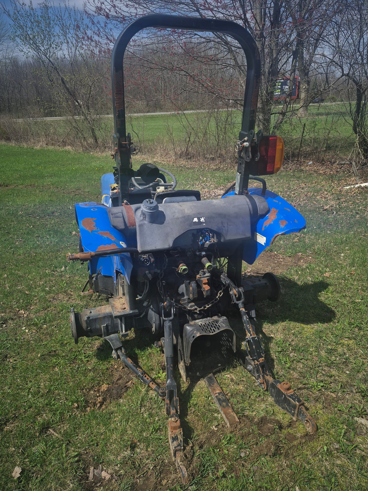 New Holland T4020 Tractor - Dismantled For Parts
