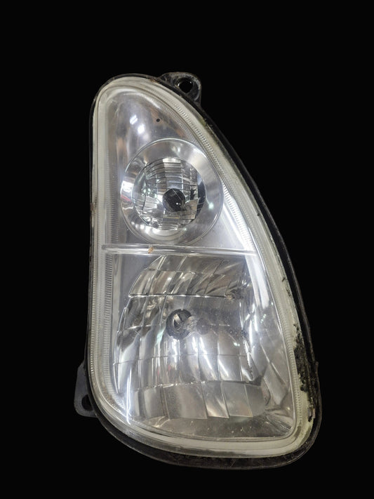 RH Headlight 87693342 New Holland POWERSTAR 100, 110, 120, T4.105, T4.115, T4.65, T4.75, T4.85, T4.95, T4020, T4030, T4040, T4050, T5.100, T5.105, T5.110, T5.115, T5.120, T5.95, TD5.100, TD5.110, TD5.75, TD5.90, WORKMASTER 100, 110, 120