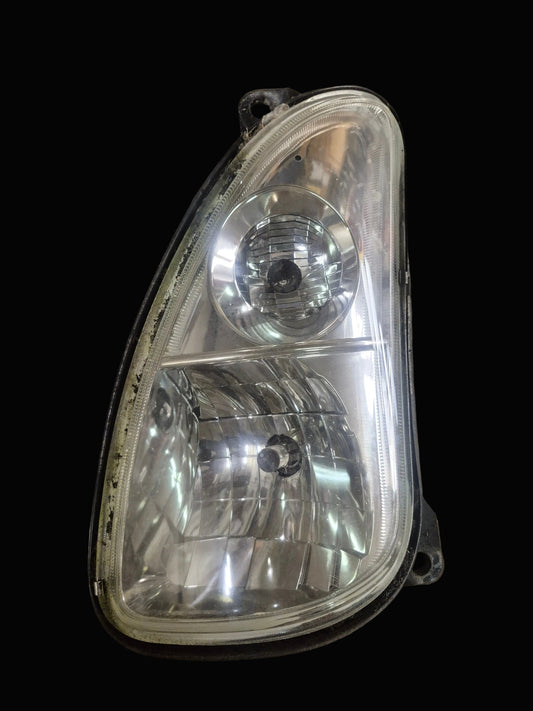 LH Headlight 87693344 New Holland POWERSTAR 100, 110, 120, T4.105, T4.115, T4.65, T4.75, T4.85, T4.95, T4020, T4030, T4040, T4050, T5.100, T5.105, T5.110, T5.115, T5.120, T5.95, TD5.100, TD5.110, TD5.75, TD5.90, WORKMASTER 100, 110, 120