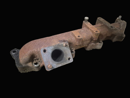 Exhaust Manifold 504202849 New Holland C185 C227 L180 L223 T4.65 V T4.75 F/V T4.85F/V T4020 V T4030 F/N/V T4040F T4040N T4040V TD4040F TD5010 TD5020 TD5030 TK4020F TK4030V W50BTC W60BTC W70BTC WORKMASTER 75 45 55 65