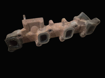 Exhaust Manifold 504202849 New Holland C185 C227 L180 L223 T4.65 V T4.75 F/V T4.85F/V T4020 V T4030 F/N/V T4040F T4040N T4040V TD4040F TD5010 TD5020 TD5030 TK4020F TK4030V W50BTC W60BTC W70BTC WORKMASTER 75 45 55 65