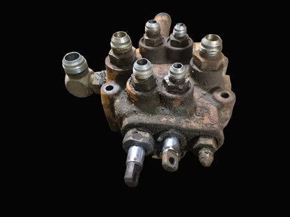 Loader Control Valve D99093 CASE 480D Backhoe