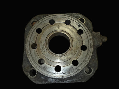Drive Motor Housing 6668085 Eaton 1570003003 Bobcat 863