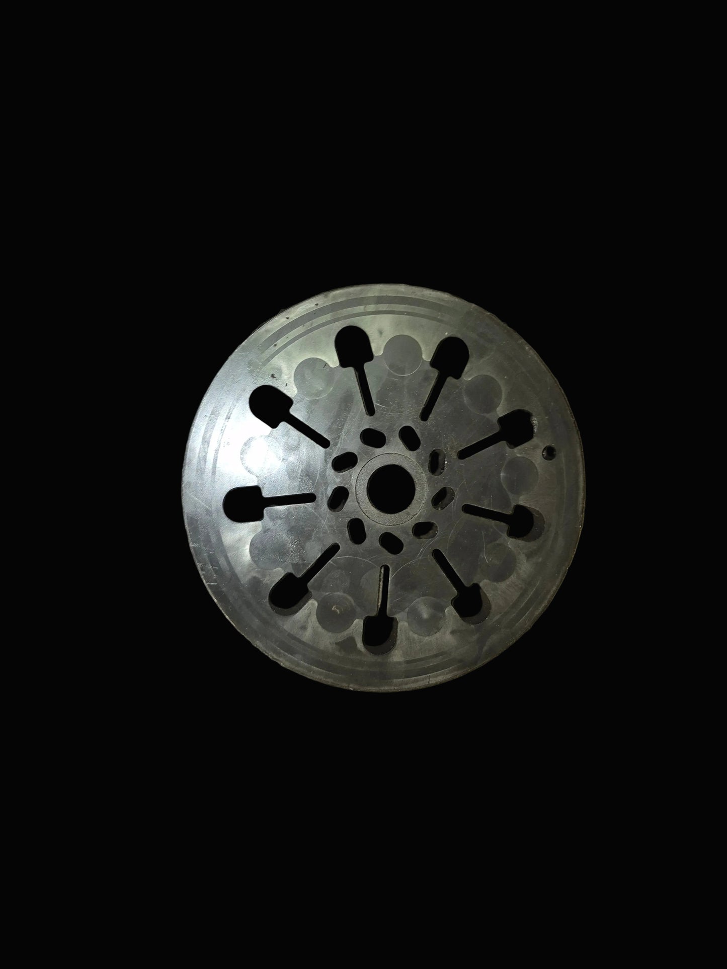 Valve Plate 6668091 Eaton 1570003003 Bobcat 863