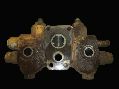 Swing Valve Section G103403 G109522 CASE 480D