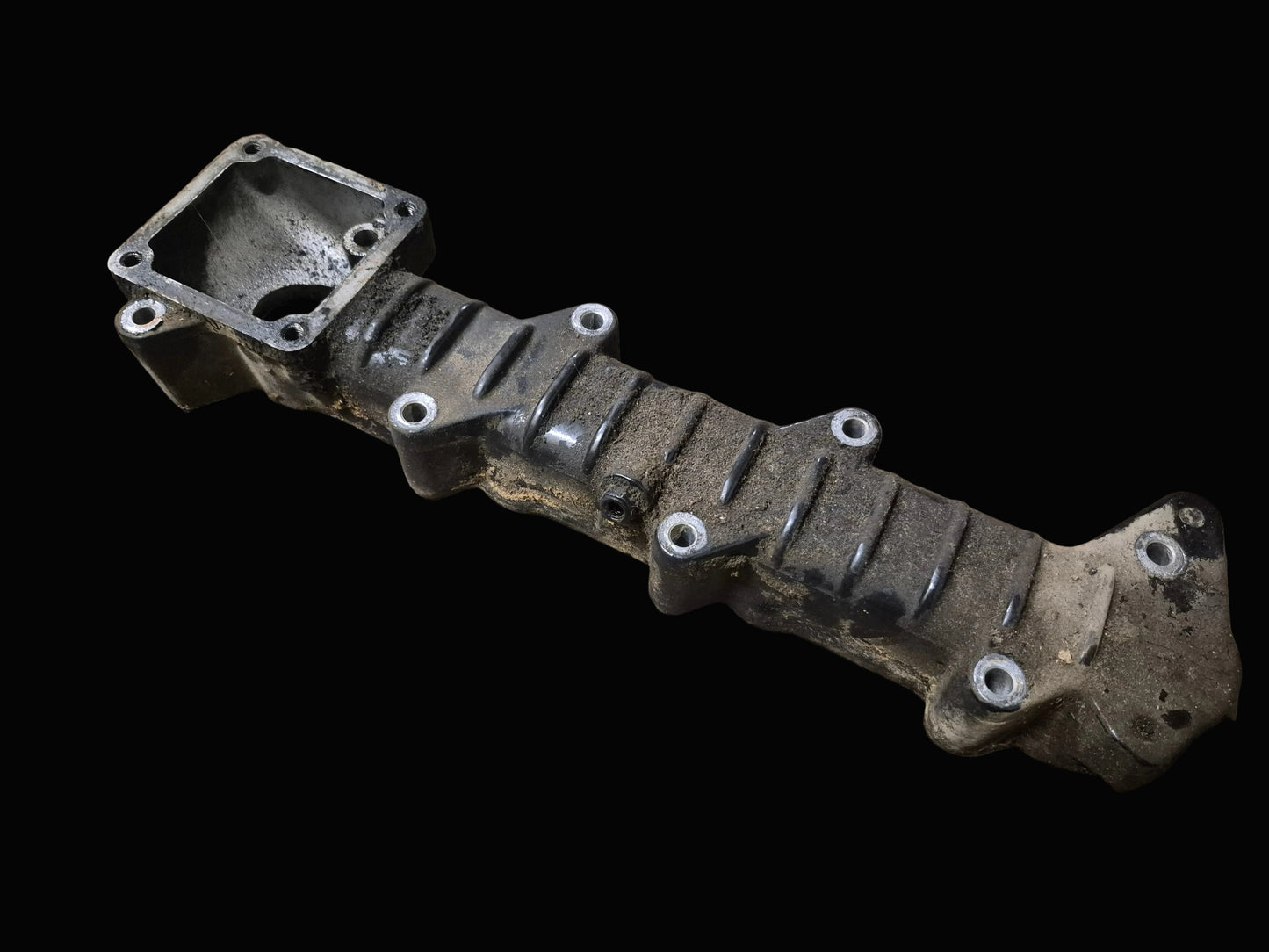 Inlet Manifold 504194598 New Holland T4020V T4030N/F T4040V/F/N TD5010 TD5020 TD5030 TK4020F TK4030V TK4050M TK4060