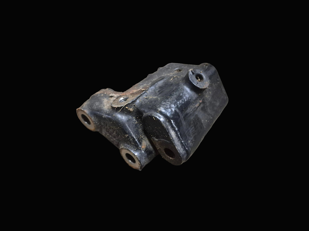 Alternator Bracket 504248175 New Holland T4020V T4030N/F T4040V/F/N TD5010 TD5020 TD5030 TK4020F TK4030V TK4050M TK4060