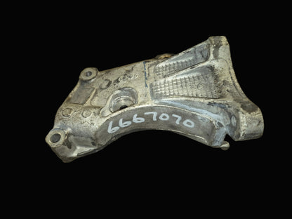Engine Bracket 6667070 Bobcat 751