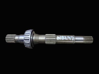 RH Tandem Pump Shaft N8297 CASE 1835B 1845B