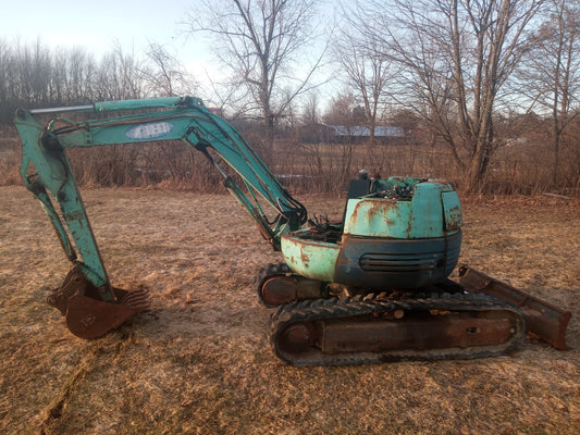 IHI Mini Excavator - Dismantled For Parts