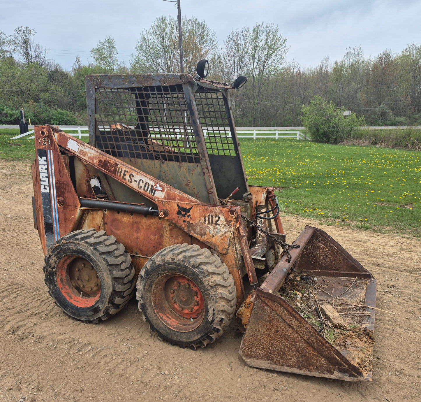 Bobcat 721 Hydrostatic Skid Steer - Dismantled For Parts